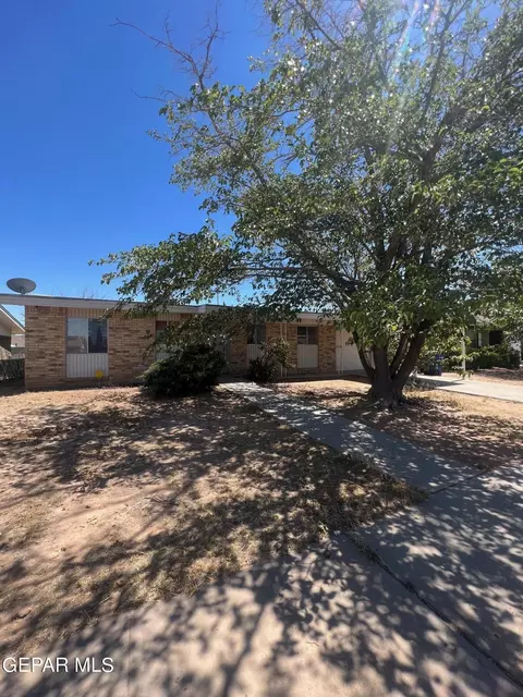 5756 Corsicana Ave, El Paso, TX 79924