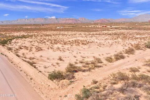 7202 Overland Stage Rd, El Paso, TX 79938
