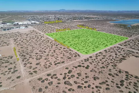 1001 Groveland St, Horizon City, TX 79928