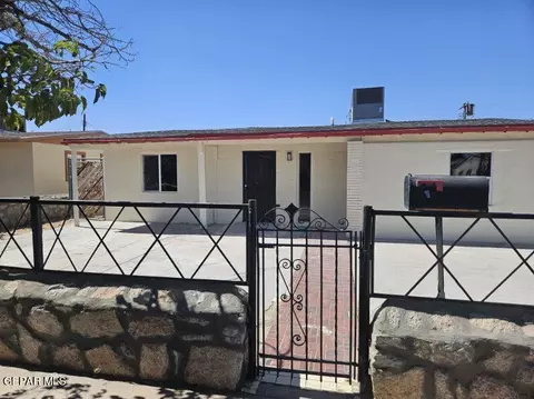 7820 Santa Cruz Ct, El Paso, TX 79915