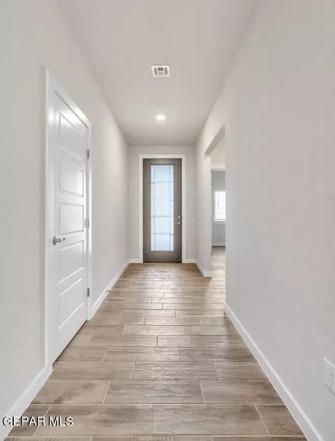 15220 Composition Ave, El Paso, TX 79938 photo 17