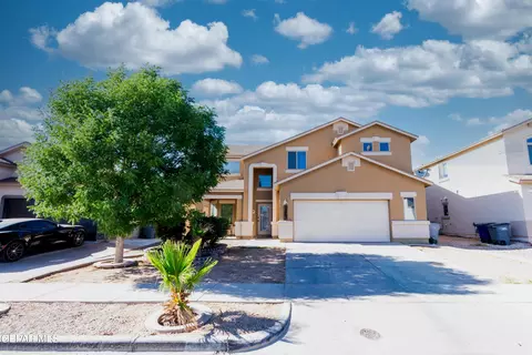 14561 Spanish Point Dr, El Paso, TX 79938