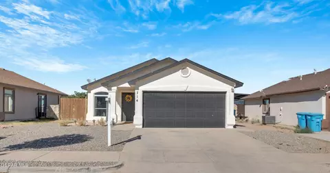 714 Villas Del Valle Dr, Socorro, TX 79927