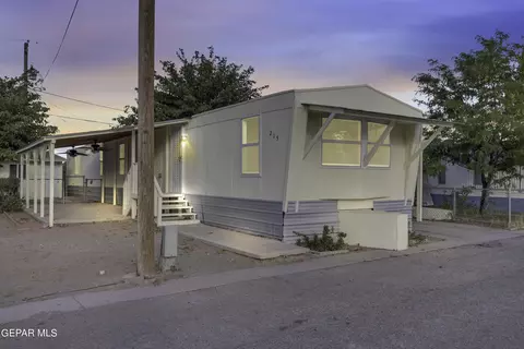 11124 Montana Ave #215, El Paso, TX 79936