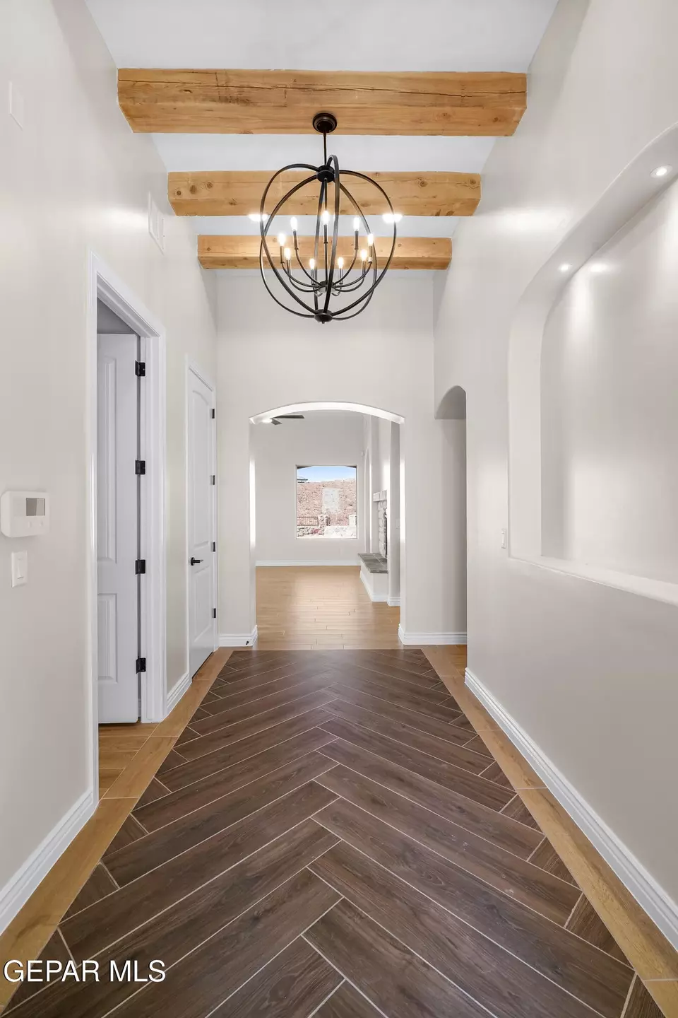Entry Way - 1910 Concho Ct, El Paso, TX 79911 photo 4 of 7