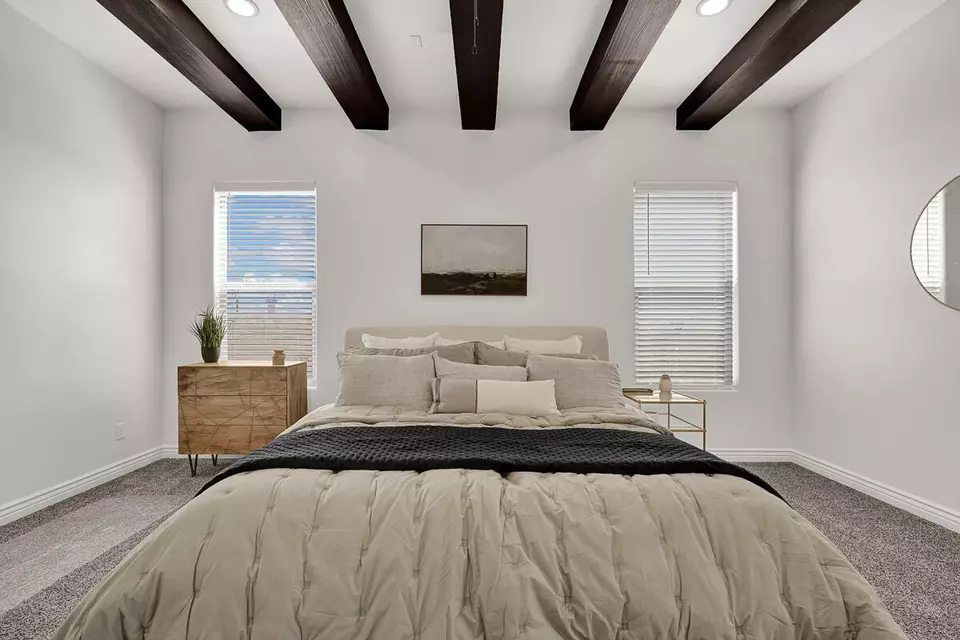 Bedroom - 1910 Concho Ct, El Paso, TX 79911 photo 4 of 17