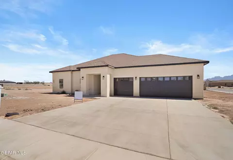 764 Basha Arc, Las Cruces, NM 88005