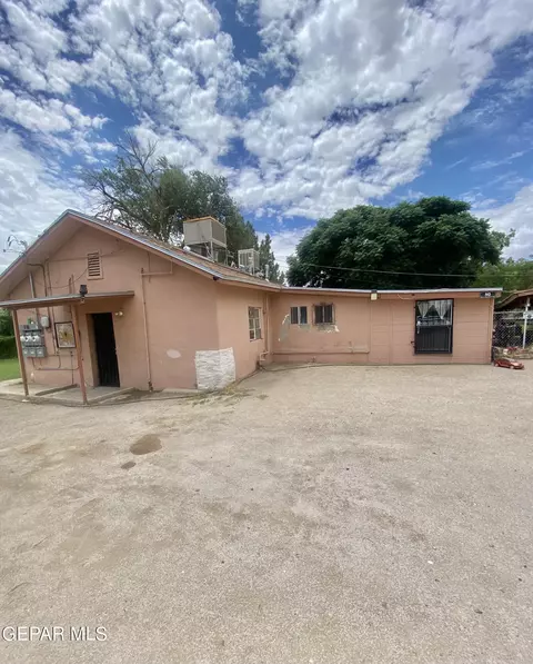 8161 Saint Andrew Ln #ABC, El Paso, TX 79907