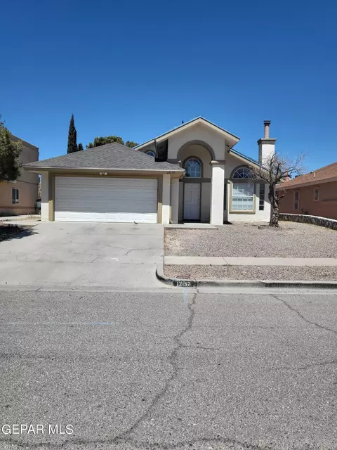 12157 Alex Guerrero Cir, El Paso, TX 79936