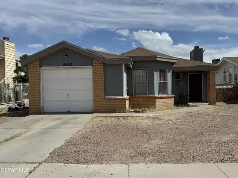 11862 Clara Barton Dr, El Paso, TX 79936