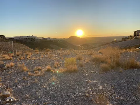 312 Everest Dr, El Paso, TX 79912