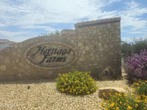 5616 River Run St, El Paso, TX 79932