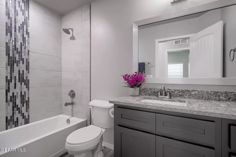 Bath - 12380 Polo Norte Dr, El Paso, TX 79934 photo 2 of 2