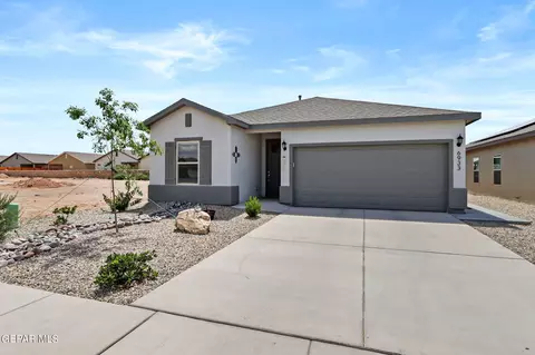6933 Vega St, Las Cruces, NM 88012