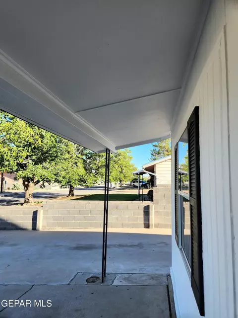 616 Eduardo St, Anthony, TX 79821 photo 26