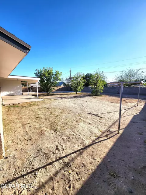 616 Eduardo St, Anthony, TX 79821 photo 22