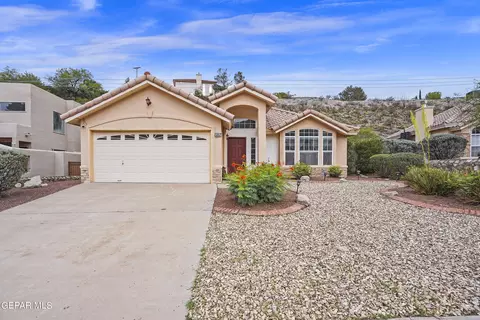 5653 Burning Tree Drive Dr, El Paso, TX 79912