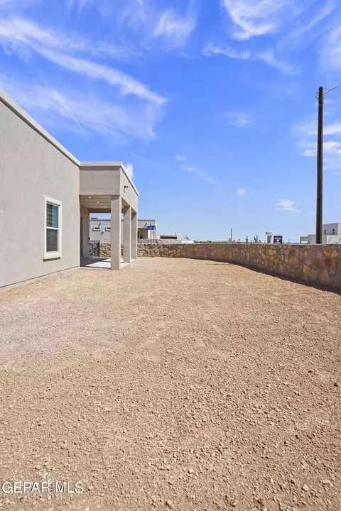 Exterior - 3625 Pattern Pl, El Paso, TX 79938 photo 4 of 6
