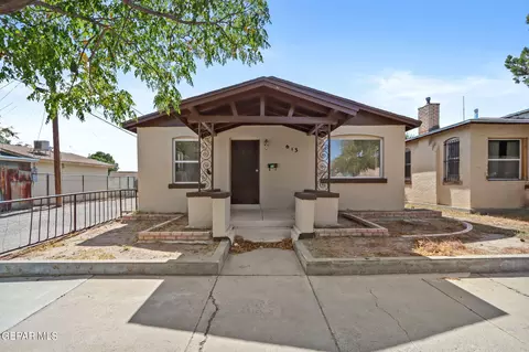 613 N Cebada St, El Paso, TX 79903