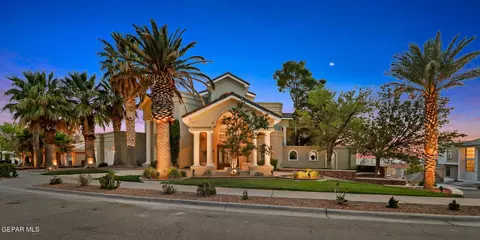 5625 Eagle Point St, El Paso, TX 79912