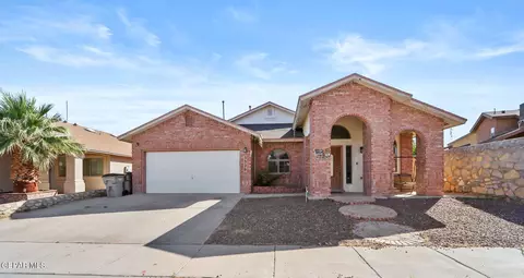 3320 Tierra Mision Dr, El Paso, TX 79938