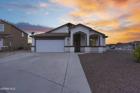 12165 Fox Run Way, El Paso, TX 79934
