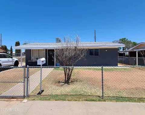 5237 Saxon Dr, El Paso, TX 79924
