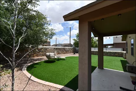 4604 Sean Sims St, El Paso, TX 79938