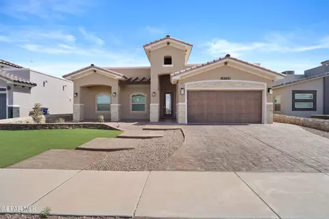 14728 Hunters Grove Ave, El Paso, TX 79938