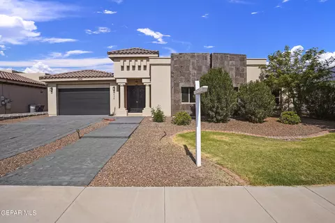 5636 Valley Oak Dr, El Paso, TX 79932