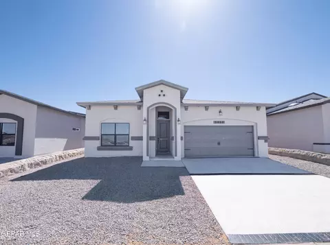 112 Dawson St, Sunland Park, NM 88063