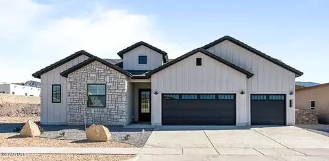 12945 Shawbury Dr, El Paso, TX 79928