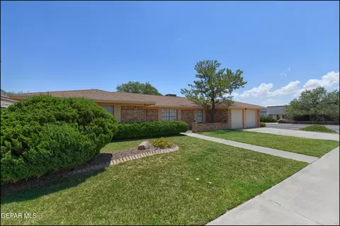 6280 Bandolero Dr, El Paso, TX 79912