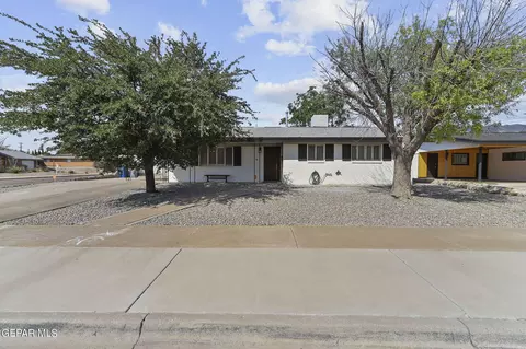 6049 Bel Mar Ave, El Paso, TX 79912