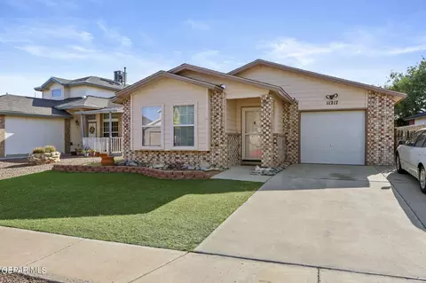 11217 Whitey Ford St, El Paso, TX 79934