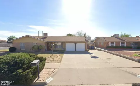 3340 Cliff Rock Ln, El Paso, TX 79935