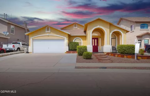 3336 Tierra Mision Dr, El Paso, TX 79938