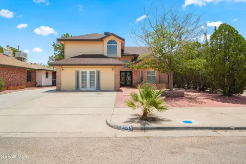 10926 Waterstone Ln, El Paso, TX 79934