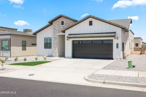 3613 Pattern Ln, El Paso, TX 79938 photo 2