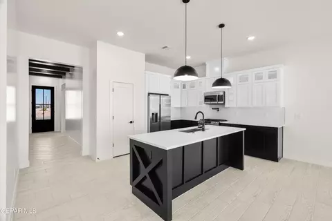 3613 Pattern Ln, El Paso, TX 79938 photo 8