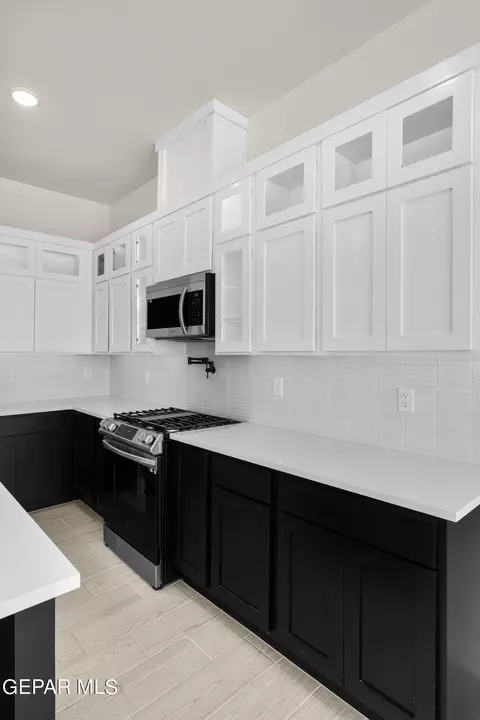 3613 Pattern Ln, El Paso, TX 79938 photo 12