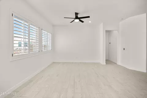 3613 Pattern Ln, El Paso, TX 79938 photo 16