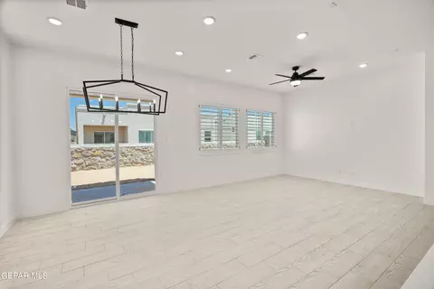 3613 Pattern Ln, El Paso, TX 79938 photo 15