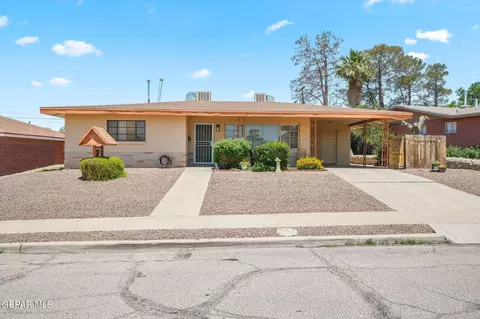 302 Balboa Rd, El Paso, TX 79912