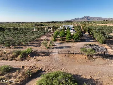 2695 Redstone St, Chaparral, NM 88081