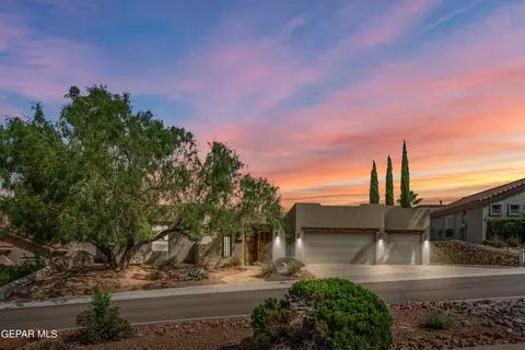 6451 Calle Del Sol Dr, El Paso, TX 79912