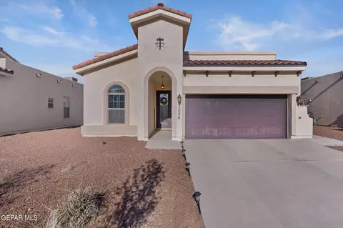1094 Shields St, El Paso, TX 79928