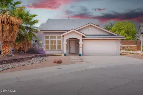 517 Brewster Pl, El Paso, TX 79928
