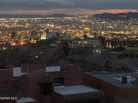 18 20 Silver Crest Dr, El Paso, TX 79902