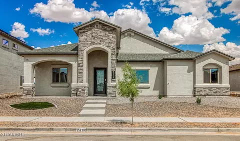 2416 Sammy Cervantes St, El Paso, TX 79938